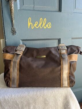 Avon Butler Basics Tote Bag